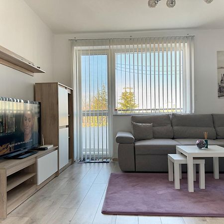 Restful Apartment For 4 Guests In Burgas Esterno foto