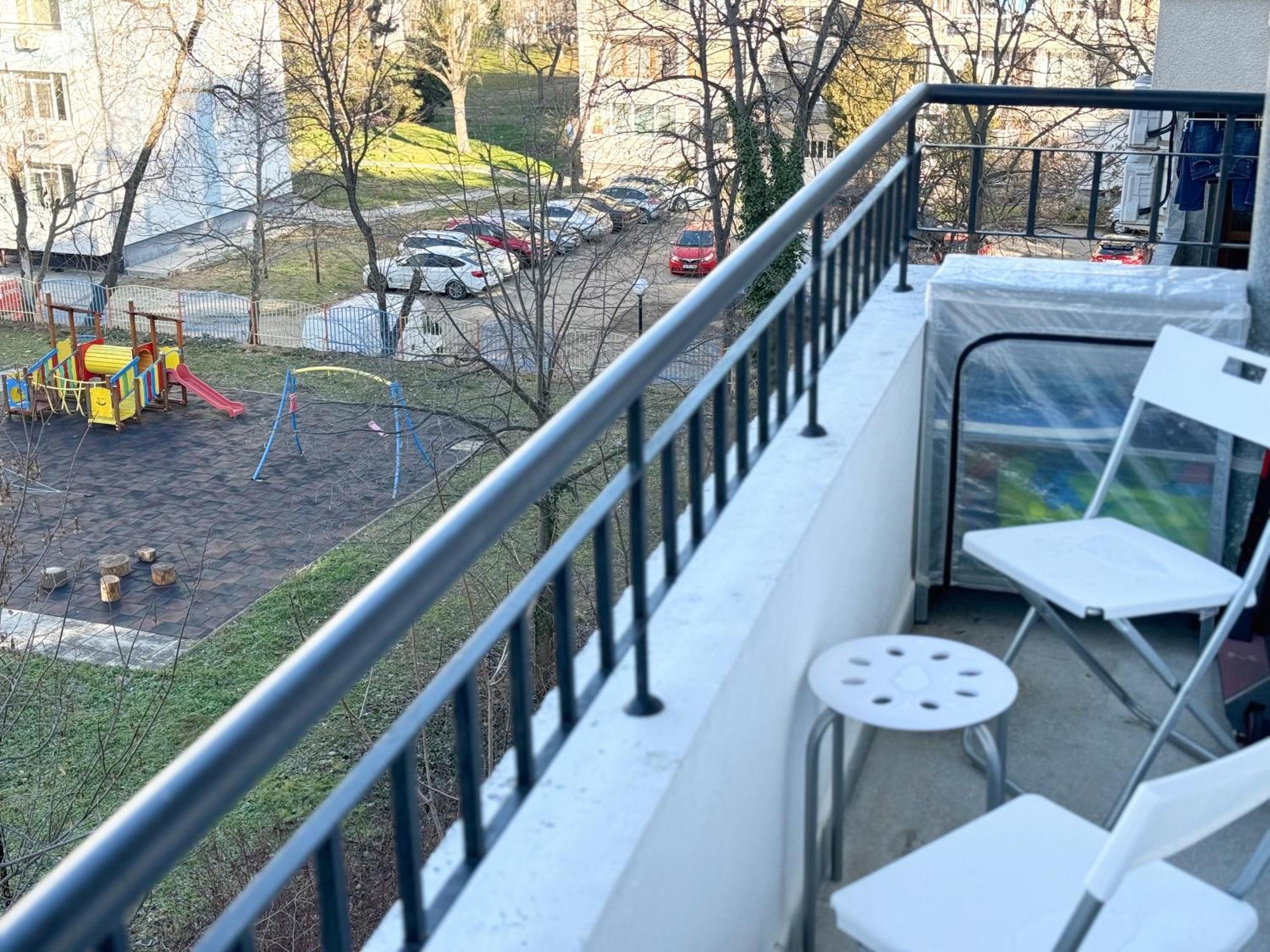 Restful Apartment For 4 Guests In Burgas Esterno foto
